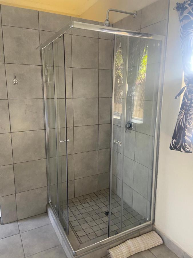 Gibson Place Vrede Zewnętrze zdjęcie